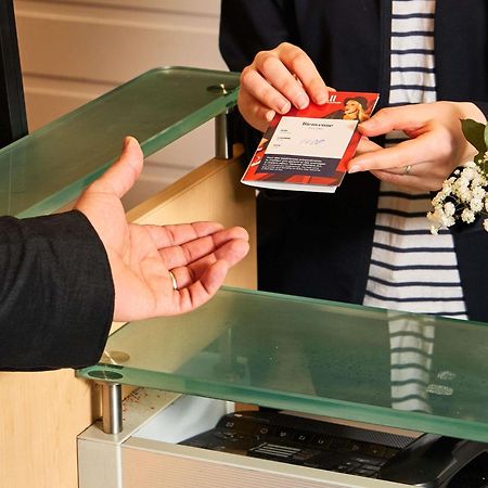 Ibis Paris La Defense Esplanade Hotell Courbevoie Eksteriør bilde