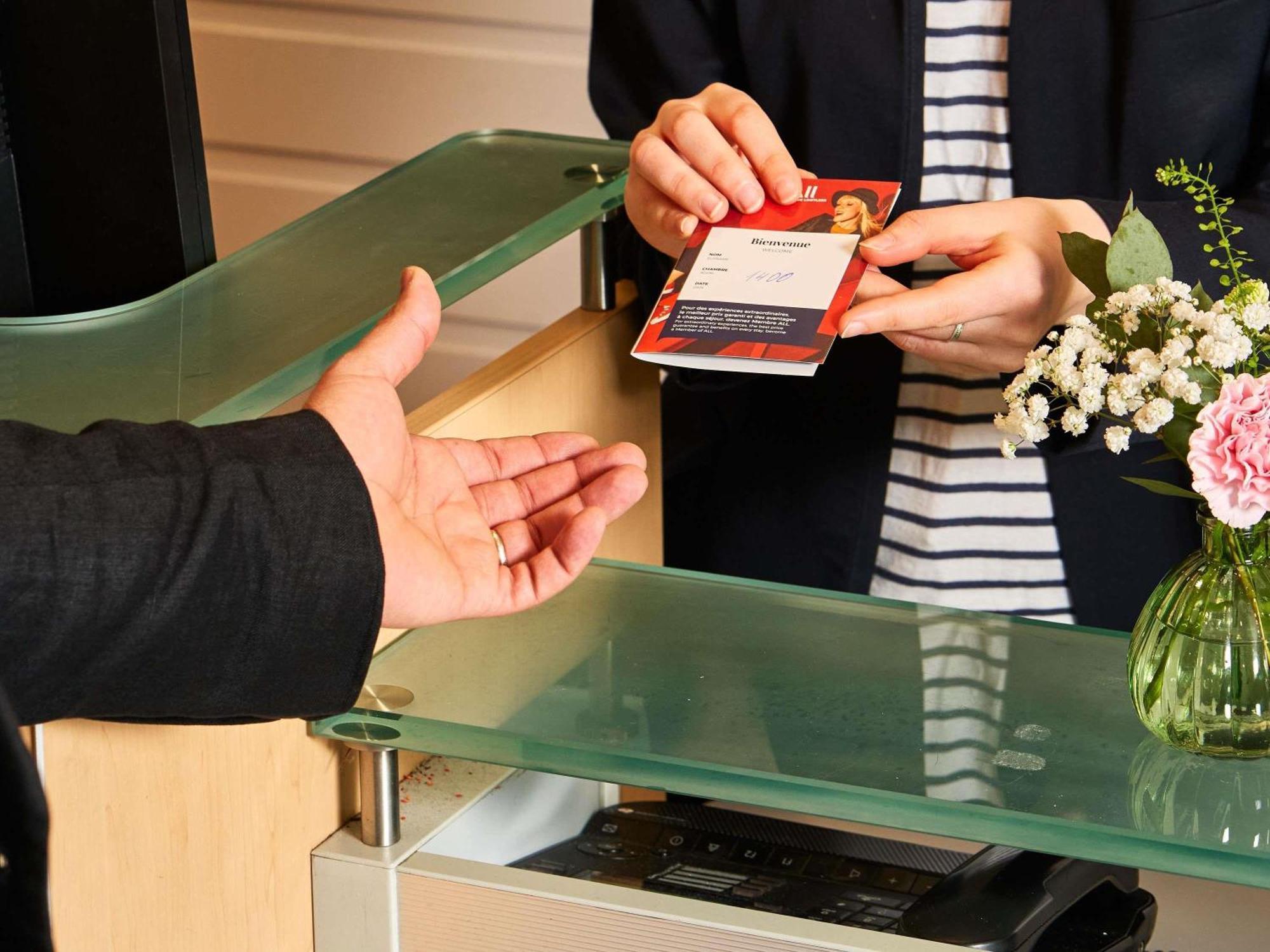 Ibis Paris La Defense Esplanade Hotell Courbevoie Eksteriør bilde
