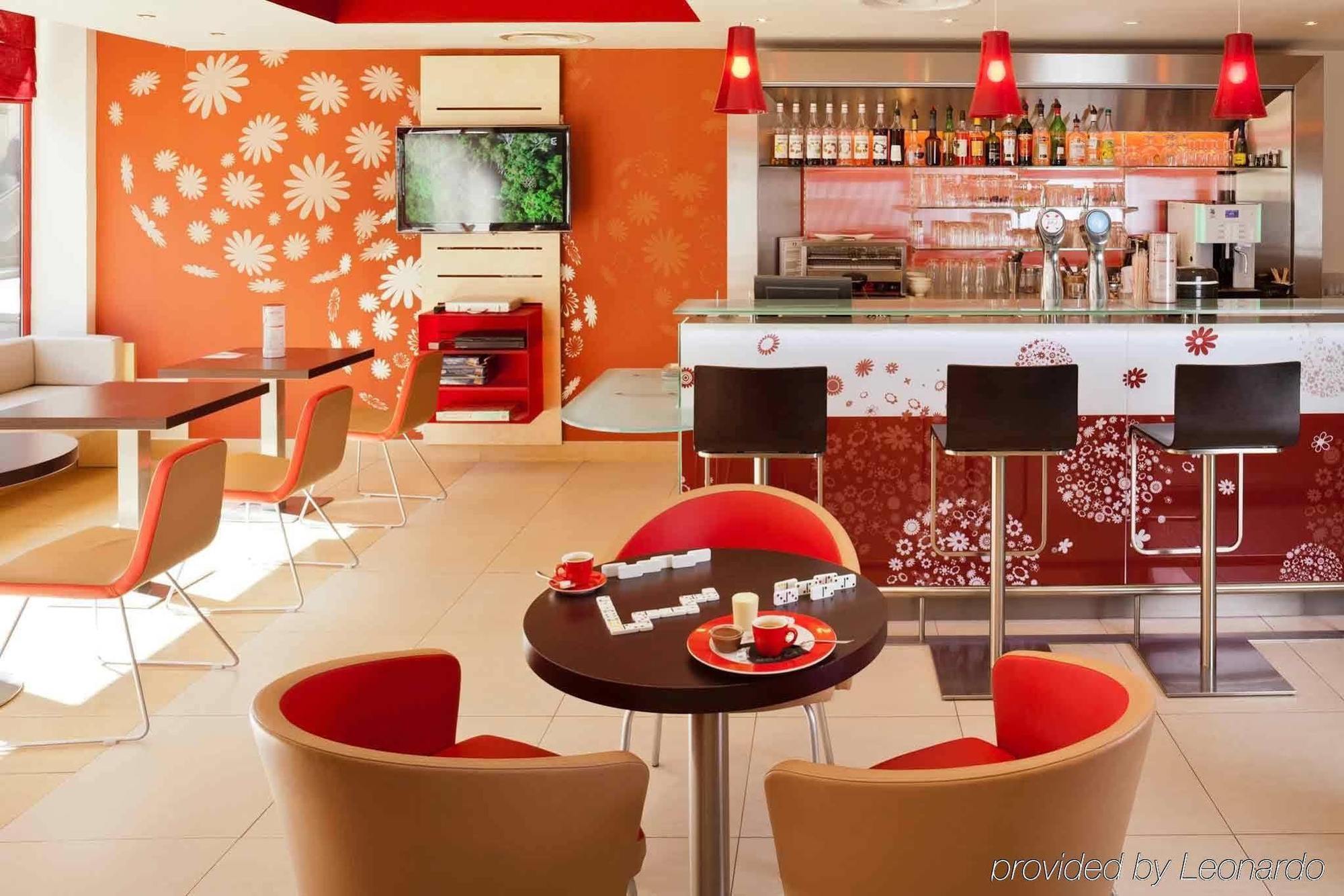 Ibis Paris La Defense Esplanade Hotell Courbevoie Eksteriør bilde