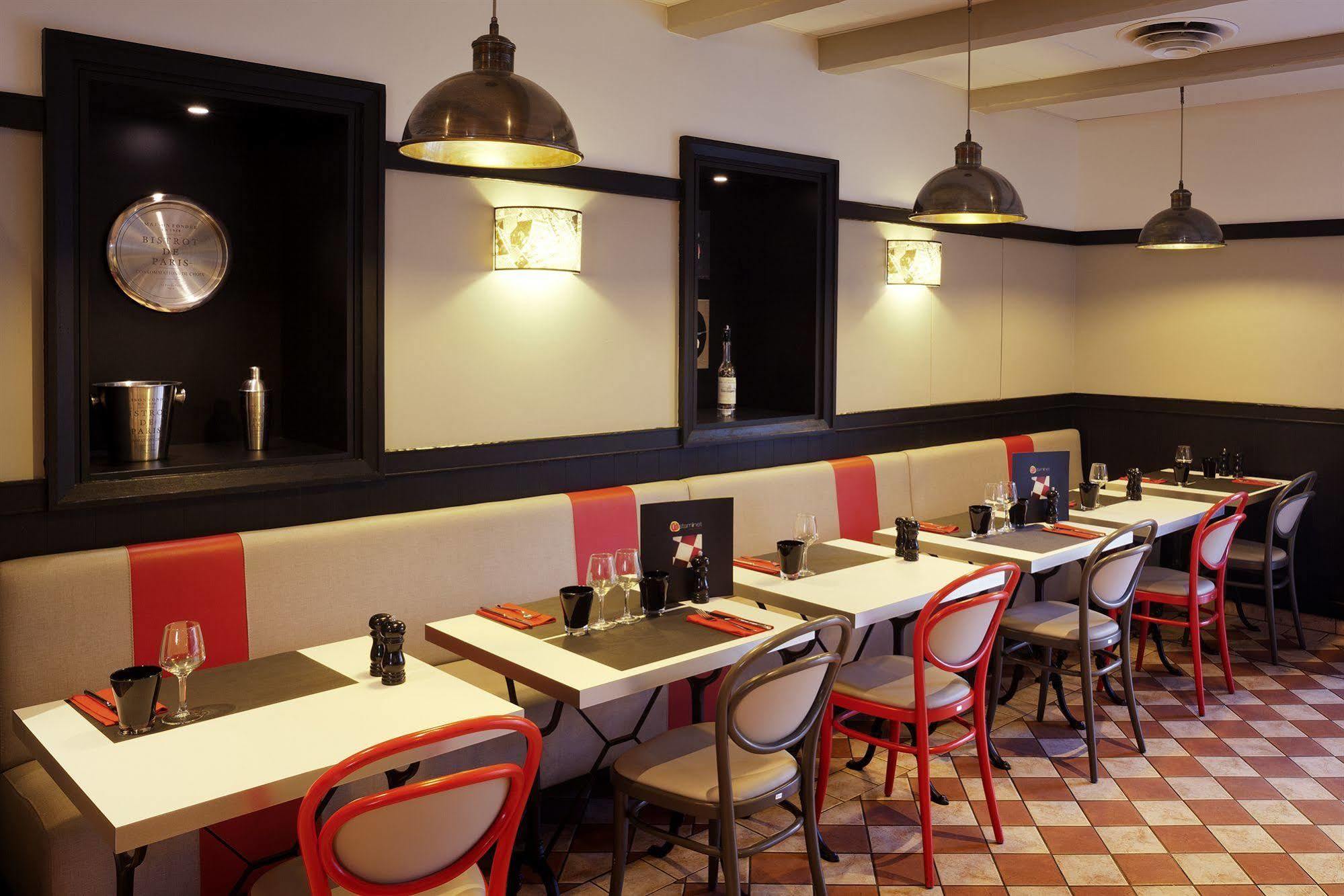 Ibis Paris La Defense Esplanade Hotell Courbevoie Eksteriør bilde