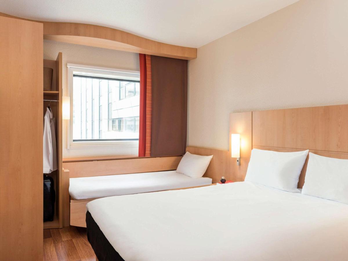 Ibis Paris La Defense Esplanade Hotell Courbevoie Eksteriør bilde